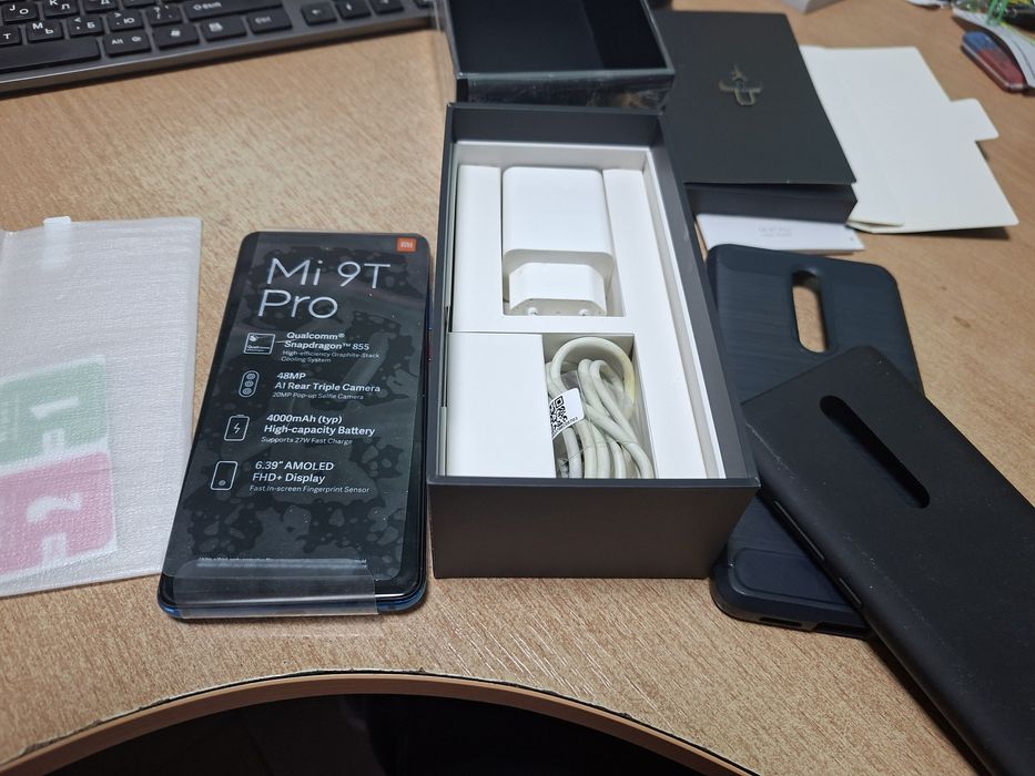 Смартфон Xiaomi Mi 9T Pro 6/64GB Glacier Blue