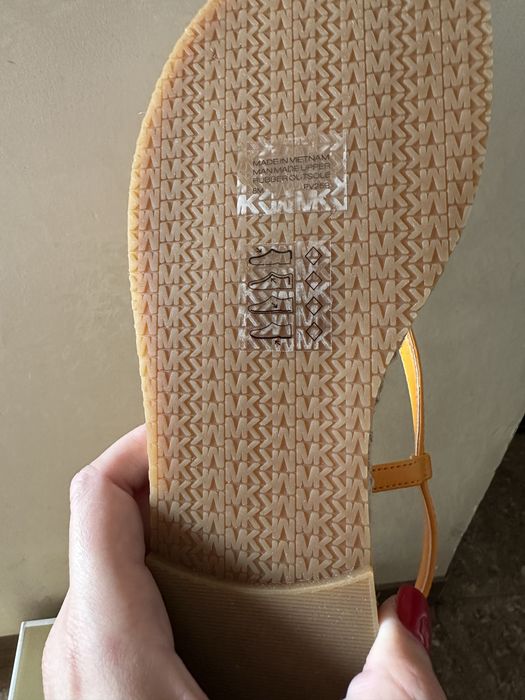 Сандалі Michael Kors розмір 38-38,5