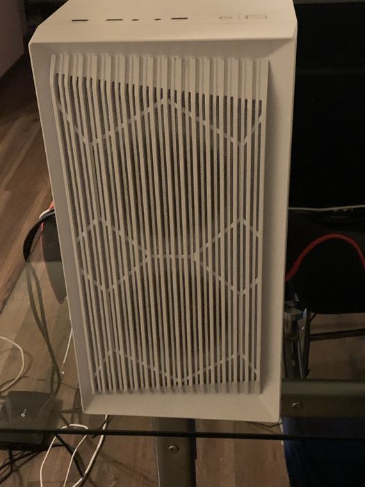 Witam sprzedam Komputer gamingowy  z windows 10