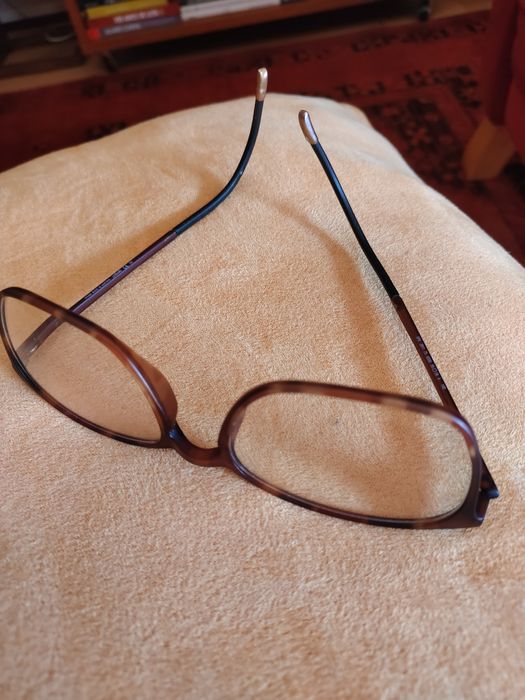 Óculos Silhuette como novos