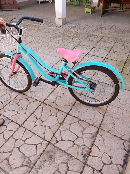 Bicicleta infantil pasteleira