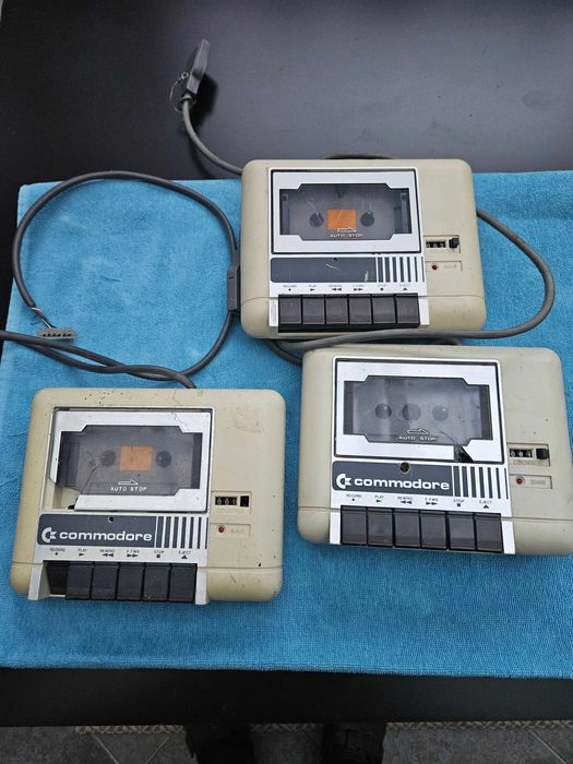 Commodore C64 - trzy magnetofony