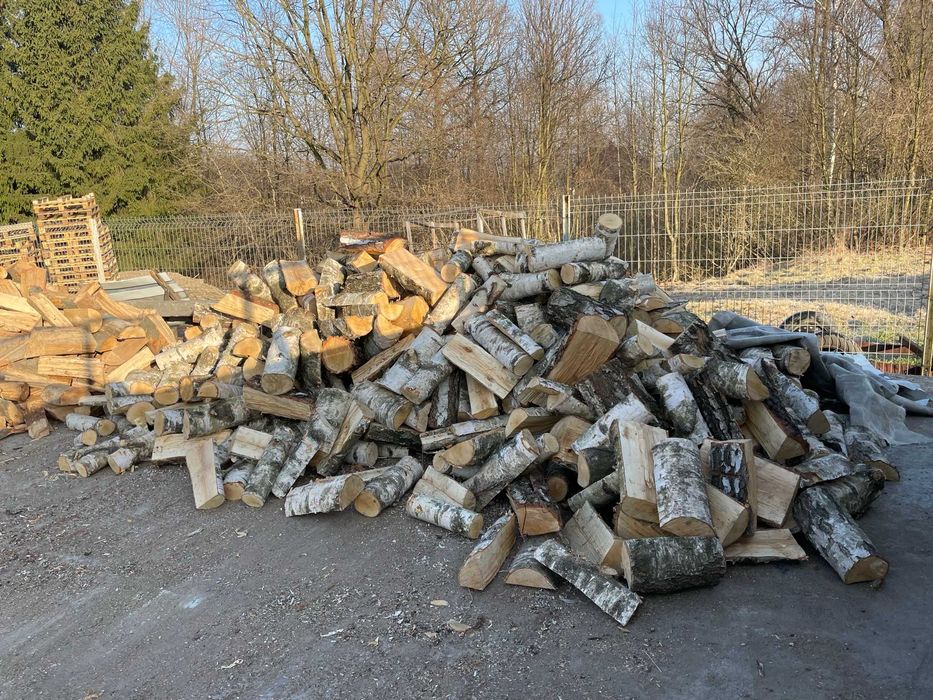 Drewno kominkowe Buk, luzem na wywrotce