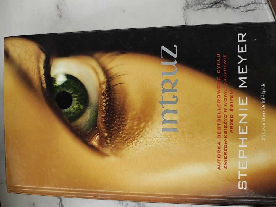 Książka Intruz Stephenie Meyer