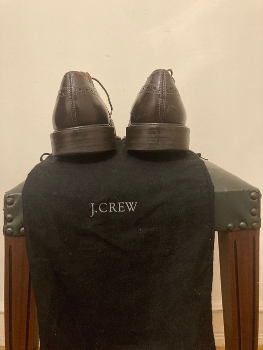 Sapatos de Homem J.Crew, pele castanho escuros. Tamanho 41 em muito bom estado
