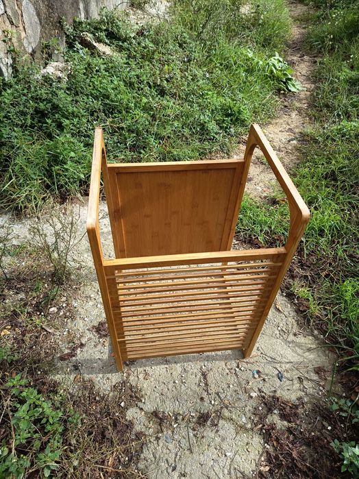 Wooden Side Table – Lot 26164752315088514122