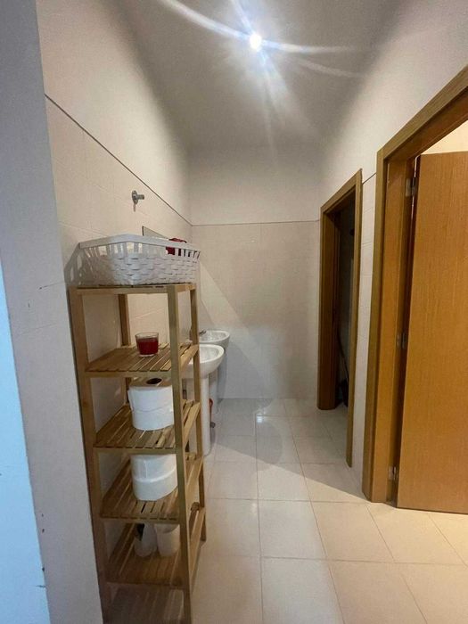 Loja para Qualquer Ramo Odivelas Aluga-se