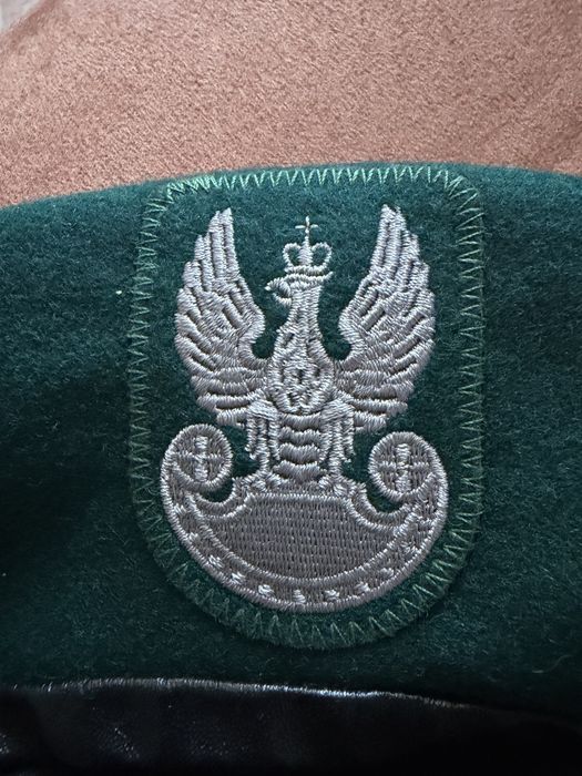 Beret zielony  56