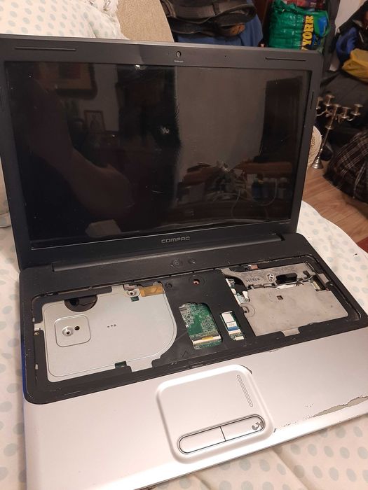 продам нотбук COMPAG на запчасти