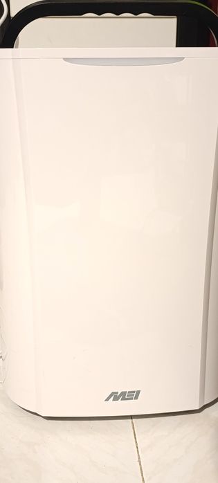 Estou a vender este desumidificador de 12 l