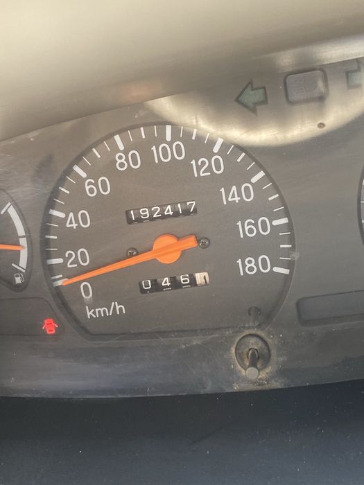 L200 caixa aberta