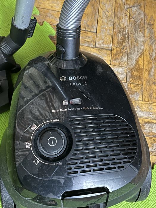 Пилосос Bosch serie 2