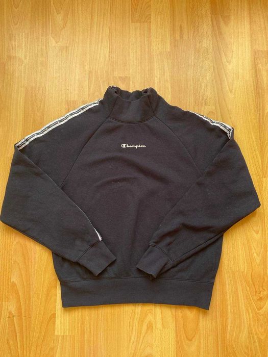 Кофта Champion з лампасами.