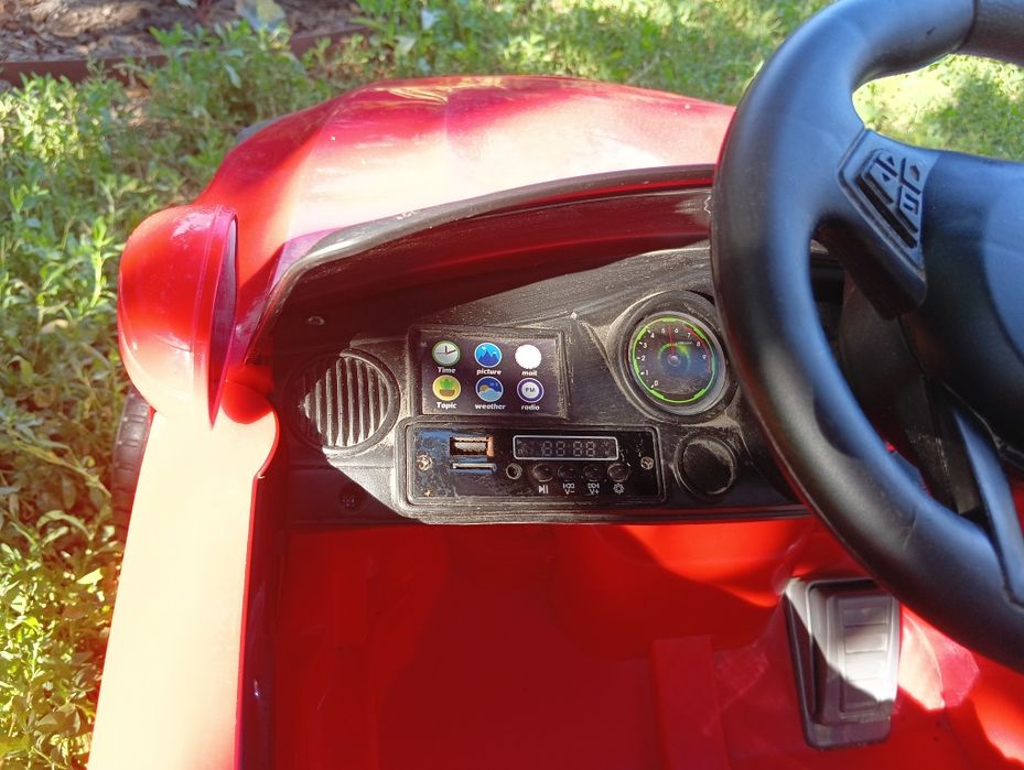 Дитячий електромобіль Bambi Racer M 3987EBLR