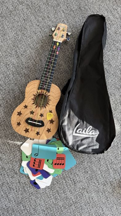 Ukulele + etui + nutki