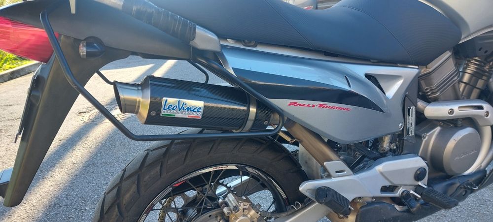 Honda Transalp 650XL de 2005