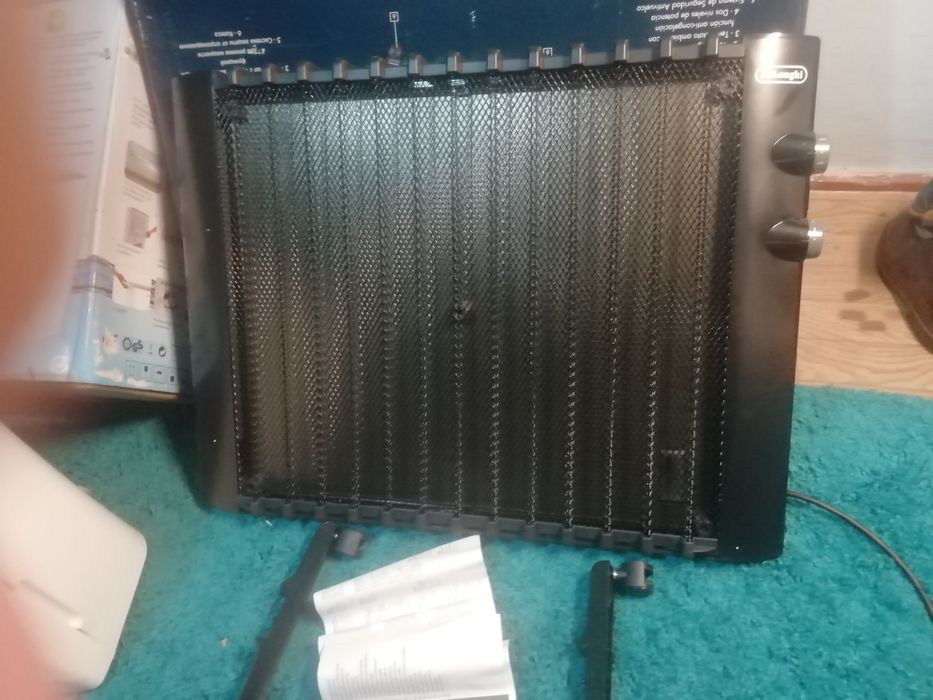 Grzejnik elektryczny Delonghi nowy 2000w