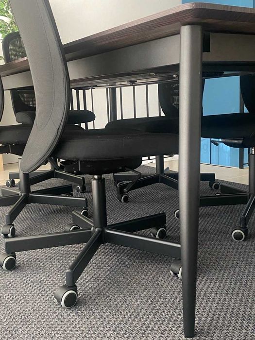 Mesa de Reuniões Italiana Premium | 200/240x100 | Estado Novo | 570€