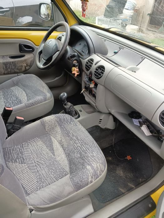 Renault Kangoo  w całości