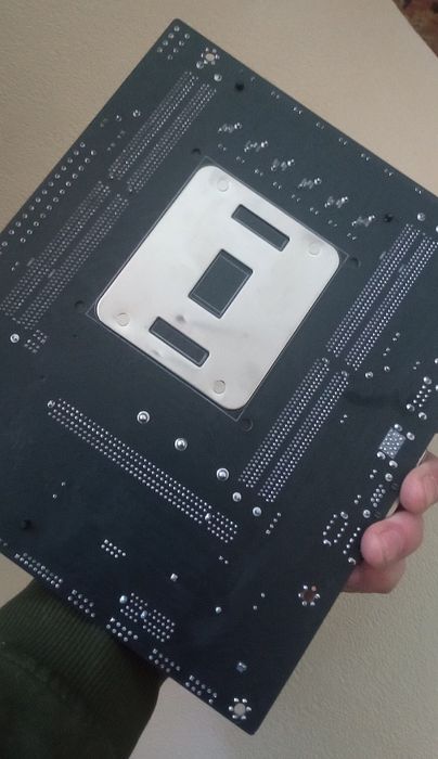 Продам материнську плату Machinist X99 PR9 LGA 2011v3 Intel B85