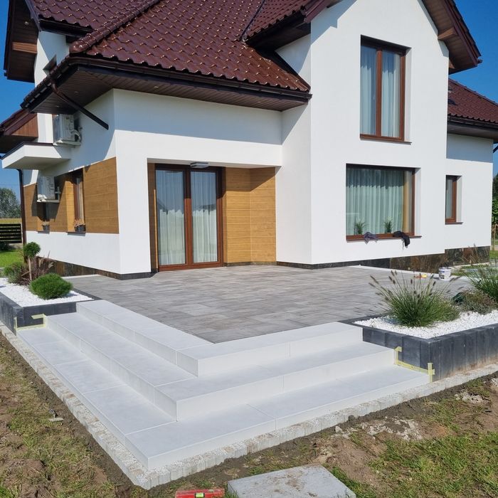 Uslugi Ogrodnicze /brukarstwo/tarasy drewniane