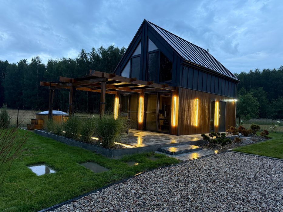 Glamping Polesie-domek z balią Grabniak jezioro Rotcze.