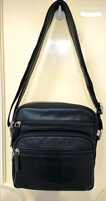 Bolsa em Pele Genuína - Nova