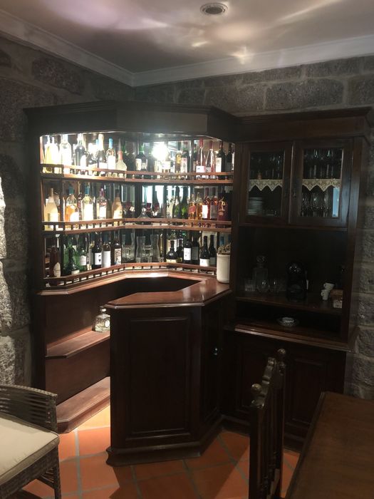 Bar/Garrafeira movel de canto