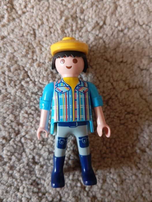 Playmobil Country 70131 – Trator com Reboque