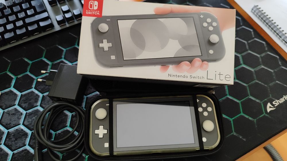 Nintendo Switch Lite