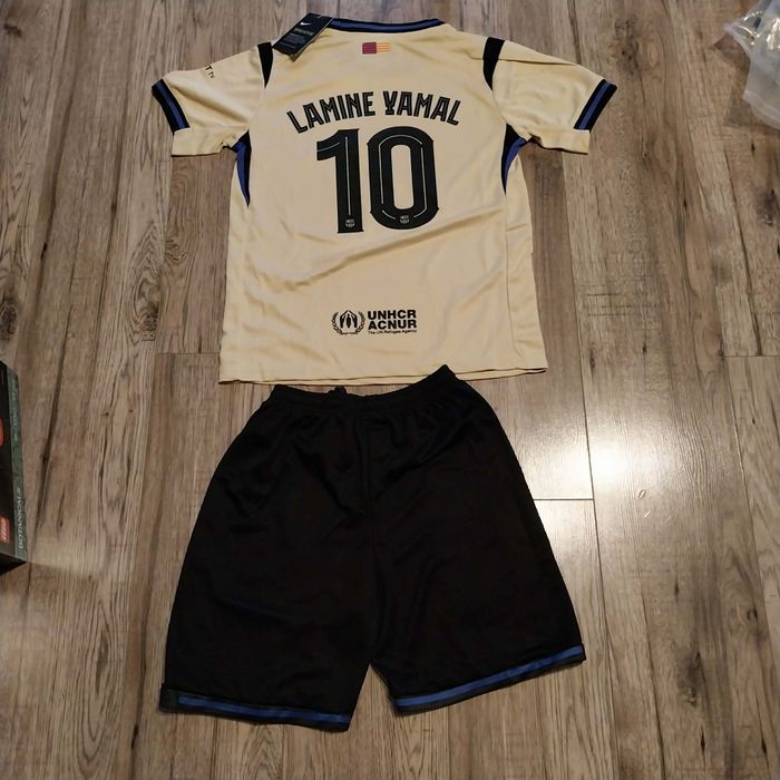 Strój piłkarski Yamal #10 FC Barcelona rozmiar dziecięcy 150 cm 11 lat