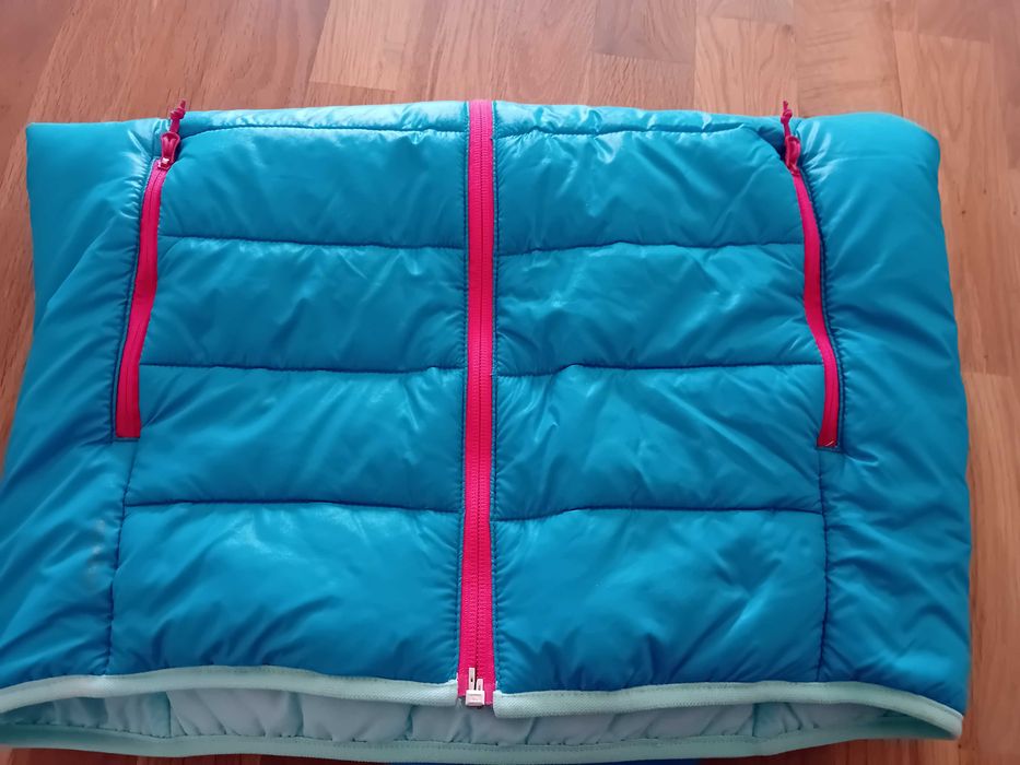 Colete acolchoado azul Quechua (Decathlon) – 14 anos