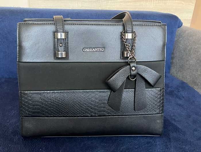 Czarna torba damska na ramię, kokarda, Gallantry