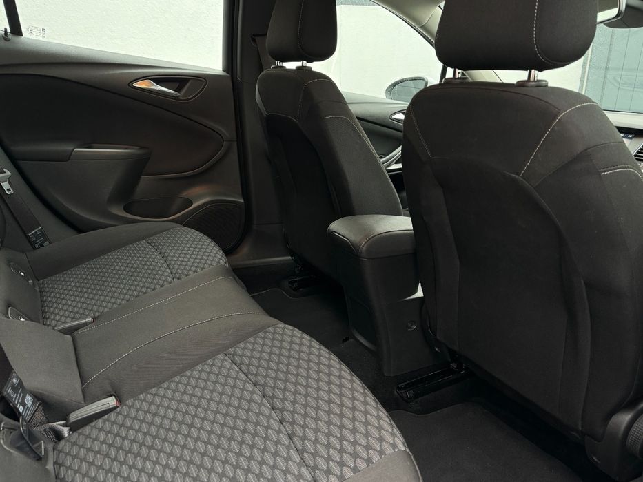 Opel astra de 2019
