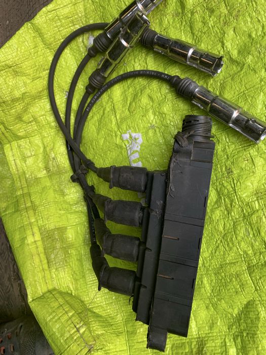 Котушка запалювання БМВ М40 М42 М43 BMW бобіна високовольтна