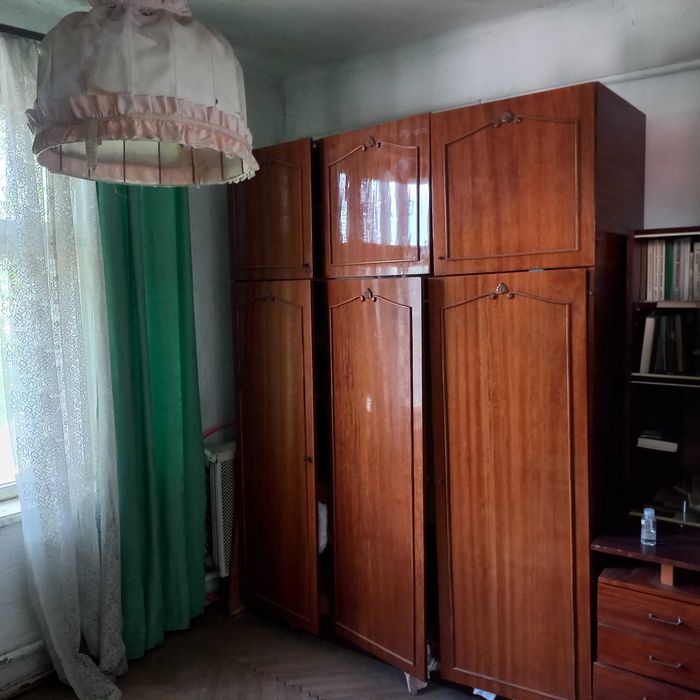 Продам чотирикімнатну квартиру м.Самбір