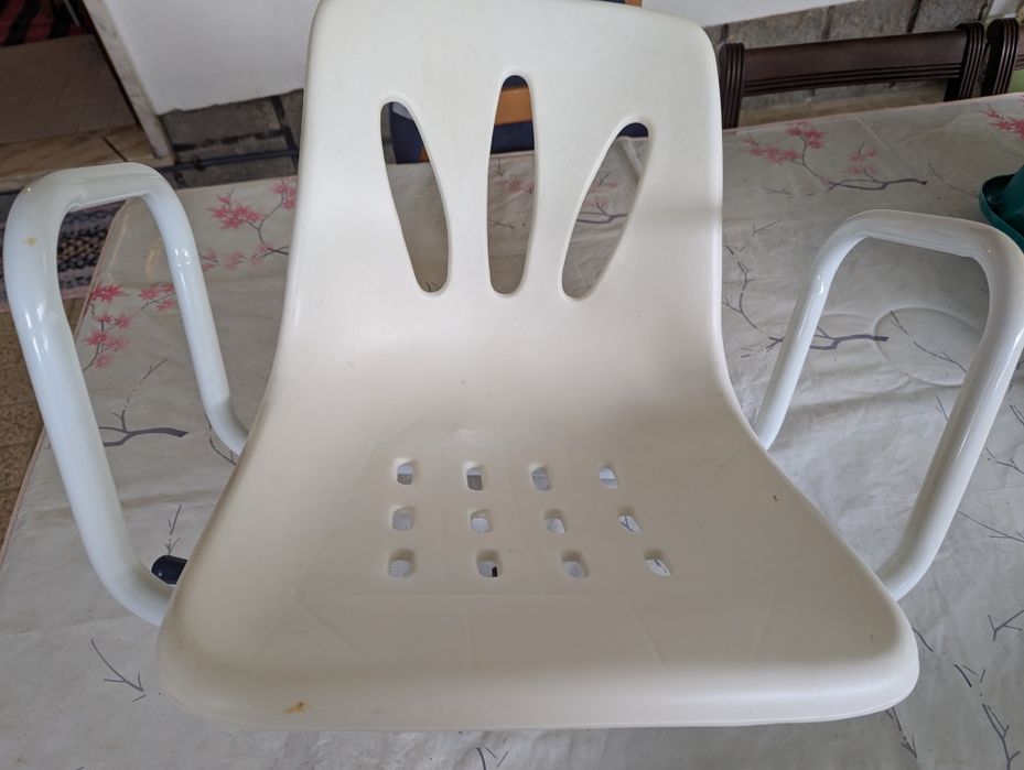 Cadeira de banho rotativa