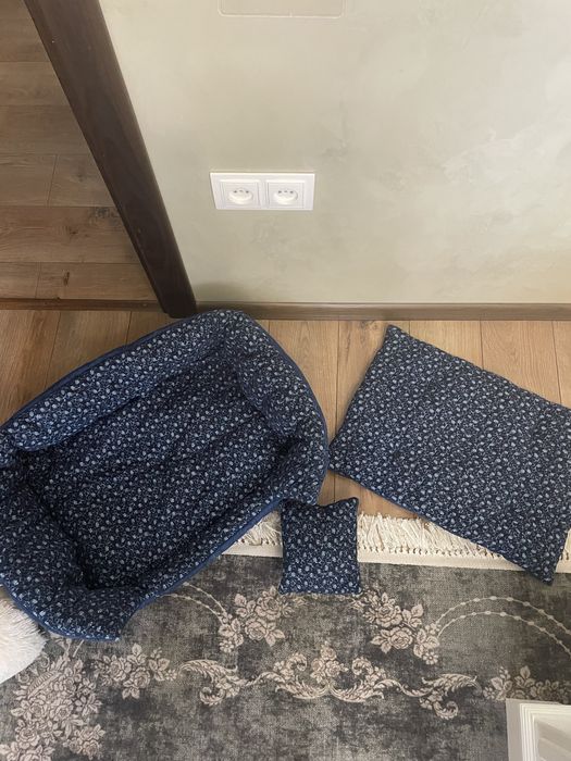 Лежанка для тваринок