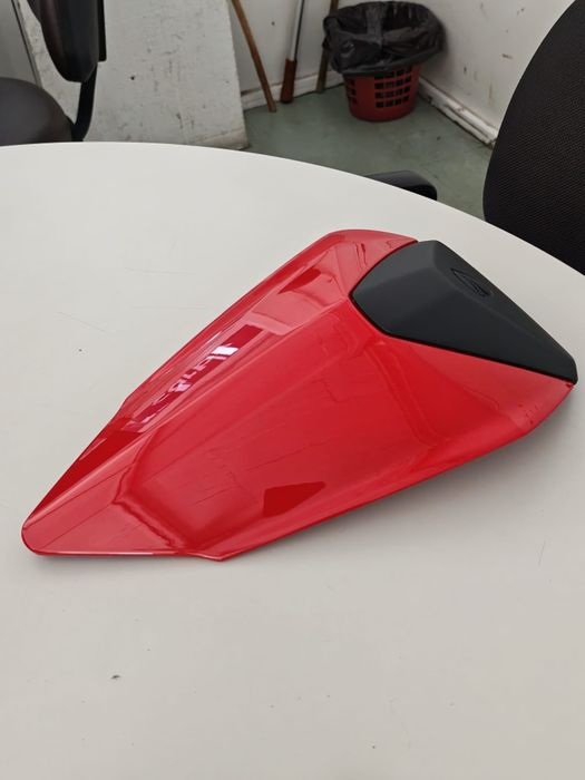 Vendo traseira de moto Ducati Panigale Roso