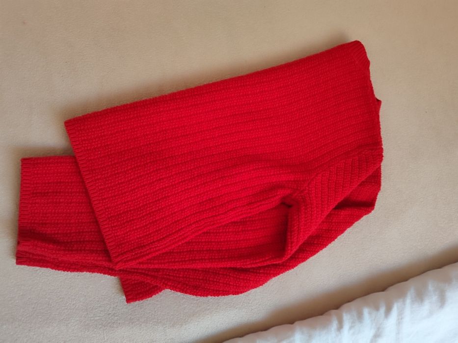 Sweter czerwony h&M 38 M guziki elegancki