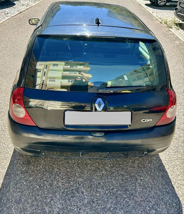 Renault Clio II - 1.2  / 2003 /  16V foto 2