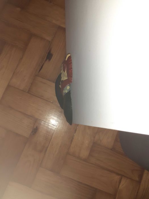 Peça para para evitar portas a bater