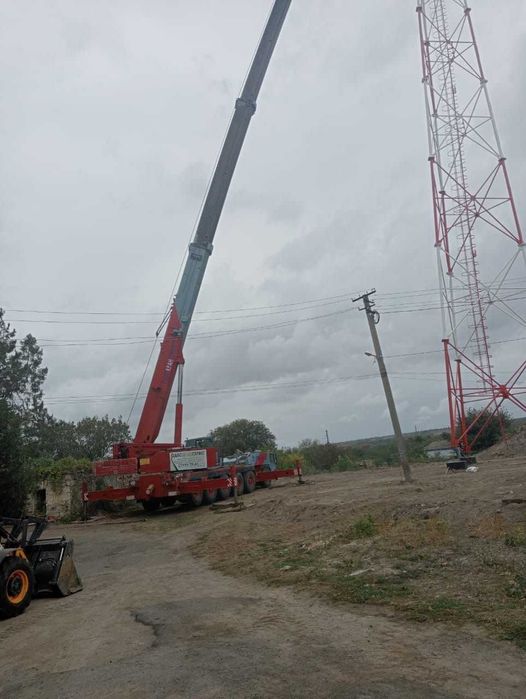 Крани автомобільні та гусеничні в оренду вантажопідємністю 45-200 тонн