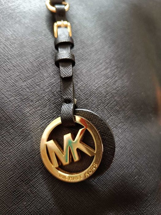 Mala tiracolo medium Michael Kors preta