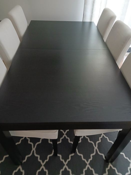 Mesa de jantar extensível
