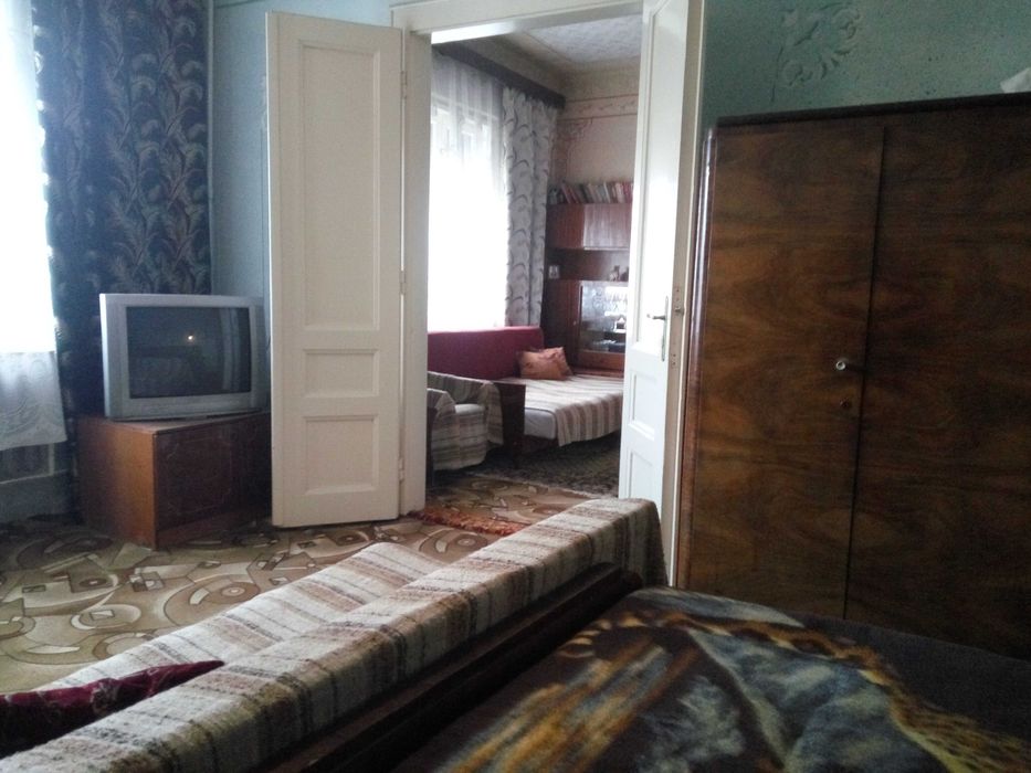 Будинок  квартира подобово Хуст