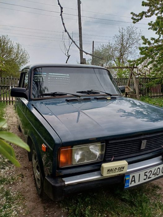 Автомобіль Ваз 2105