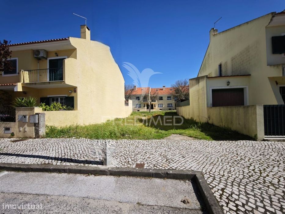 Lote urbano em Benavente — Benavente, Santarém