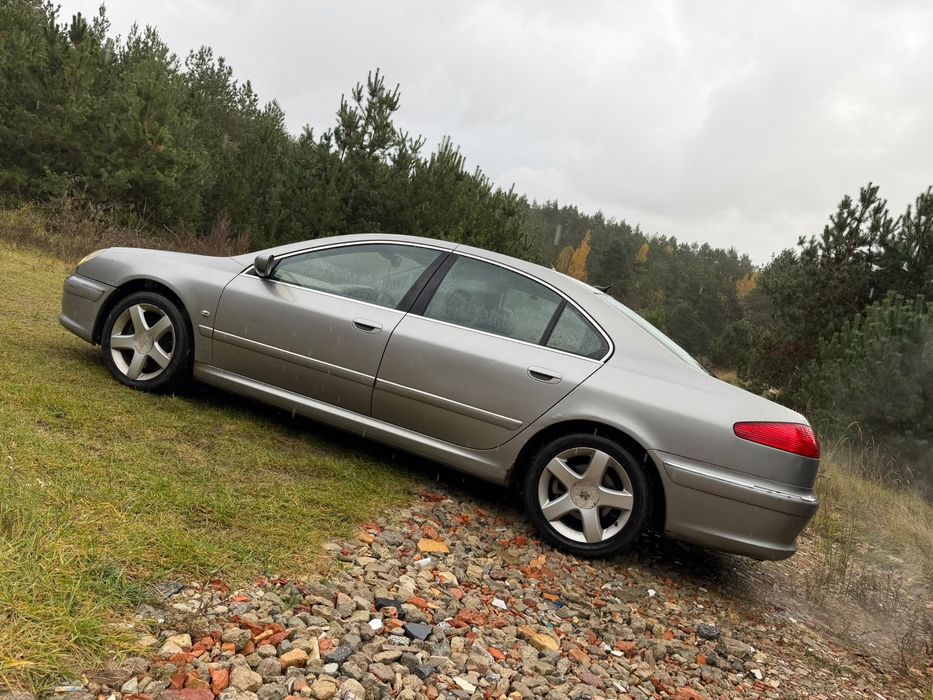 Peugeot 607