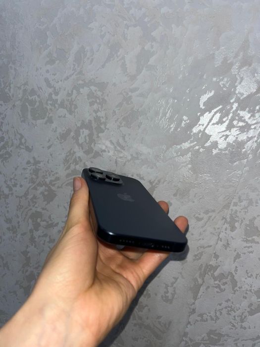 Продам айфон 15 pro на 128 Gb